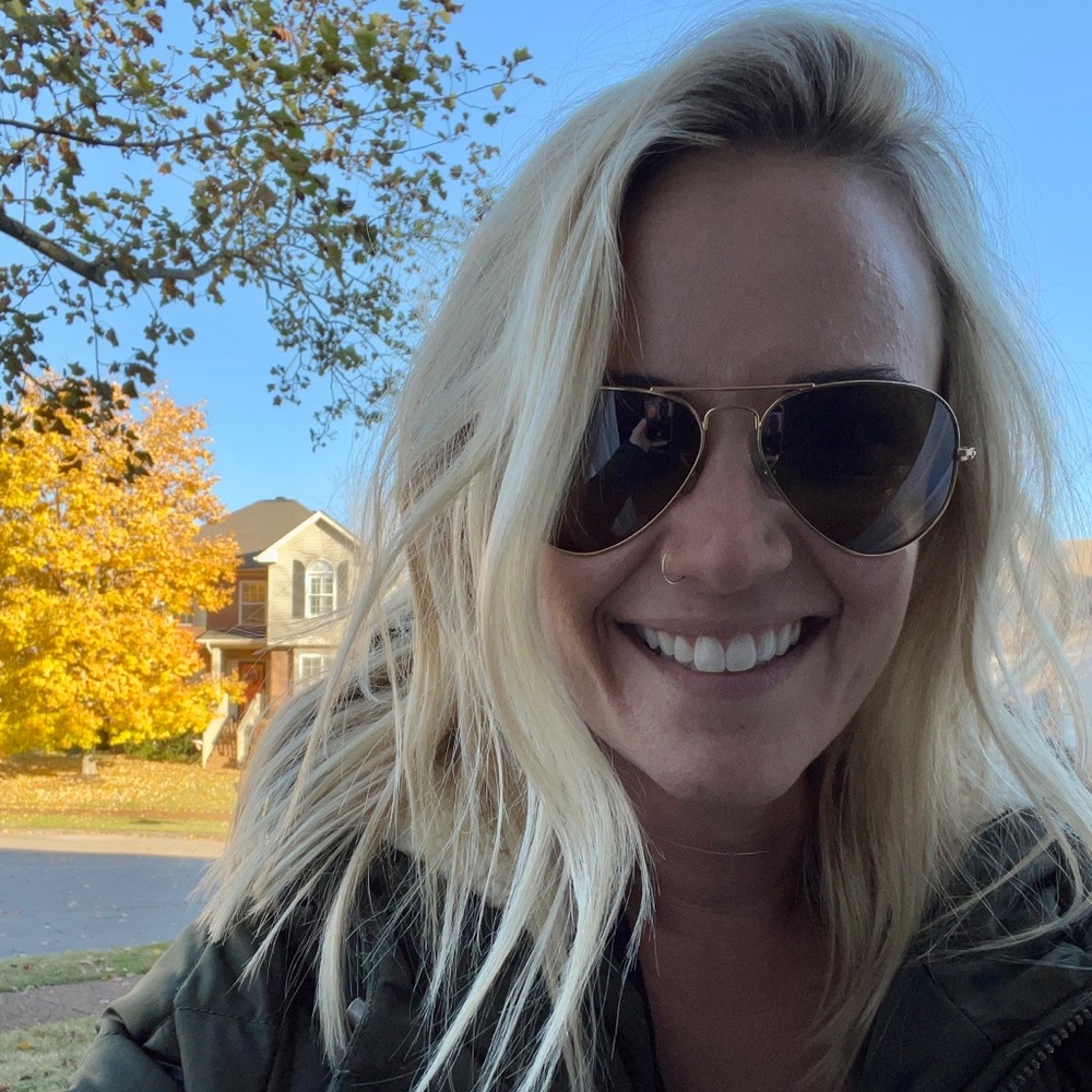 Meet your Posher, Renae